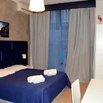לינה וארוחת בוקר Check-inn