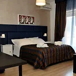לינה וארוחת בוקר Check-inn 4*