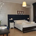 לינה וארוחת בוקר Check-inn 4*