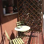 Check-inn Panzió