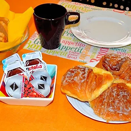 Bed & Breakfast Check-inn