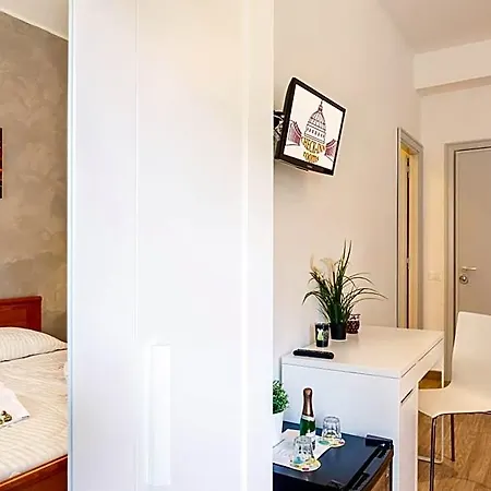 Check-inn Rome