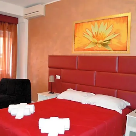 Bed & Breakfast Check-inn 4*