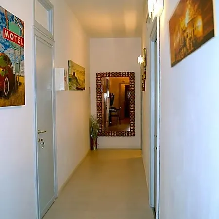 Bed & Breakfast Check-inn 4*