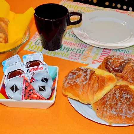 Check-inn Oda ve Kahvaltı