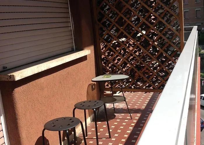 Bed & Breakfast Check-inn 4*