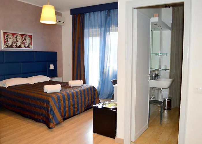 Check-inn Bed & Breakfast 4*