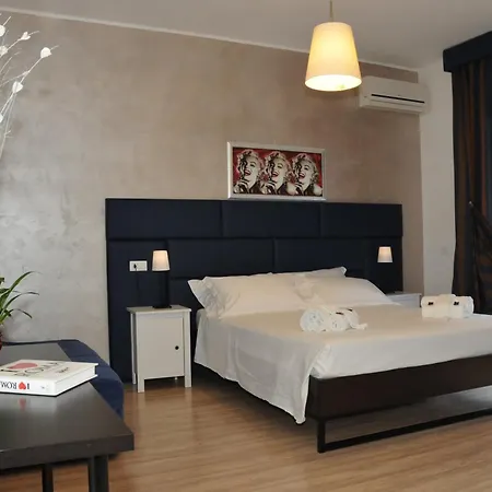 Bed & Breakfast Check-inn 4*